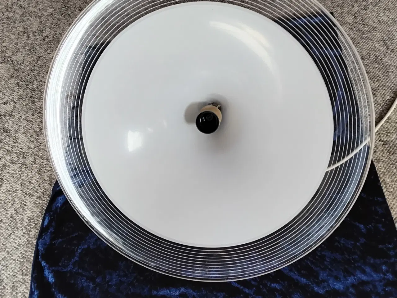 Billede 3 - Trompet lampen Riboli fra Lyskær - retro - Ø45 cm