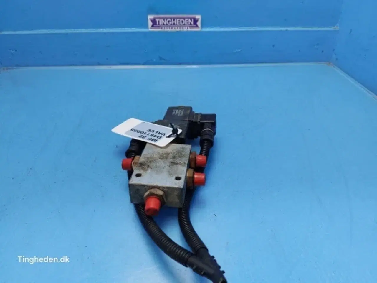 Billede 13 - Massey Ferguson 32 Ventil 45110055