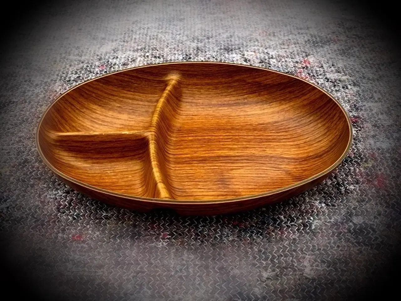 Billede 1 - * Lækker skål med opdelte rum - i bambusart