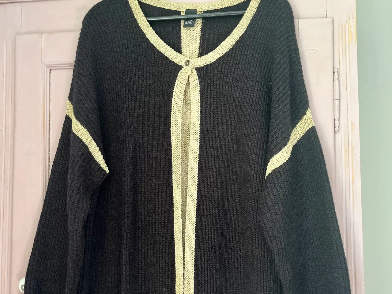 Billede 3 - lang strik cardigan fra Adia str. M 46/48