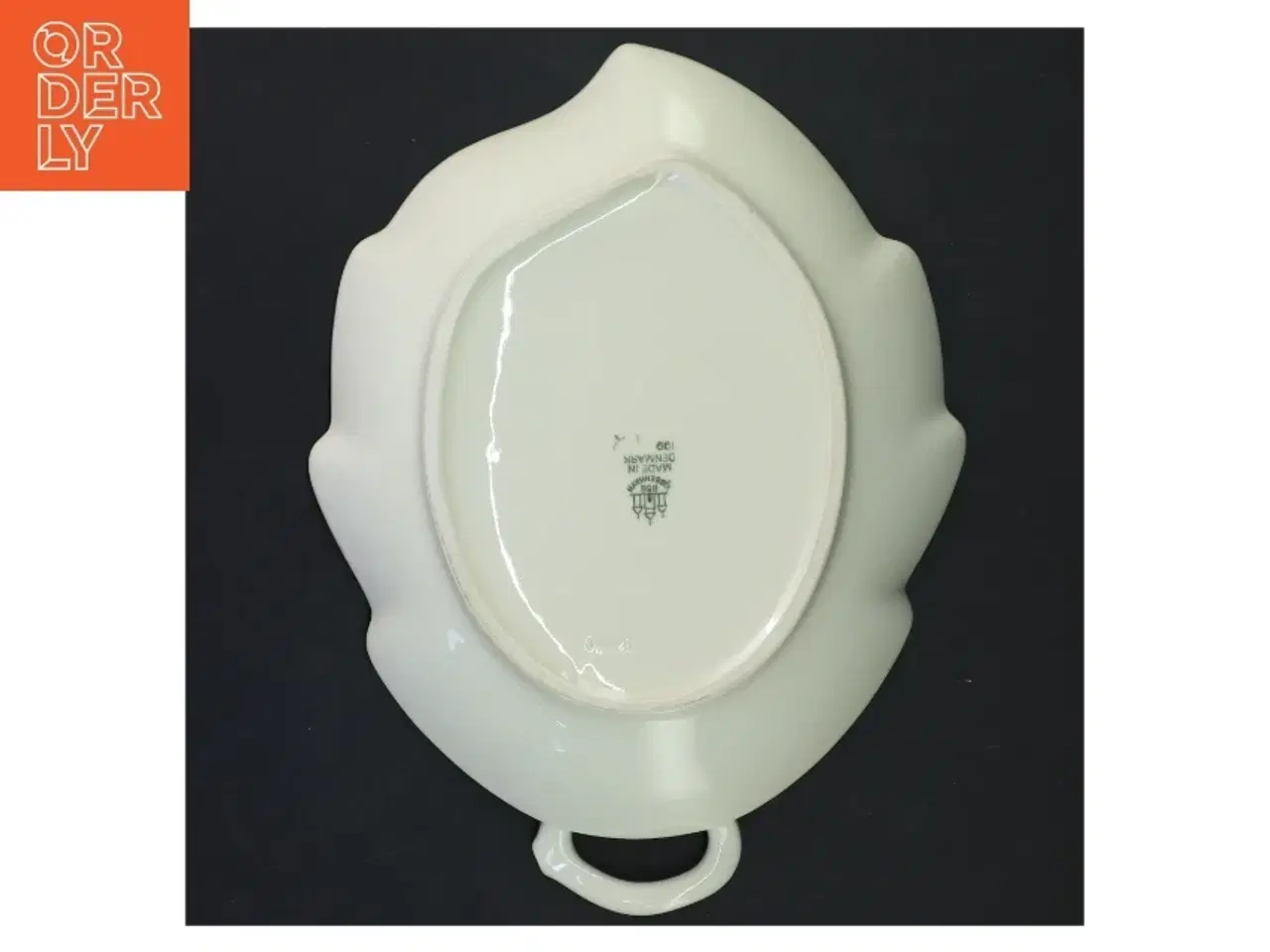 Billede 2 - B&G Saksisk blomst bladformet fad (str. 25x19 cm)