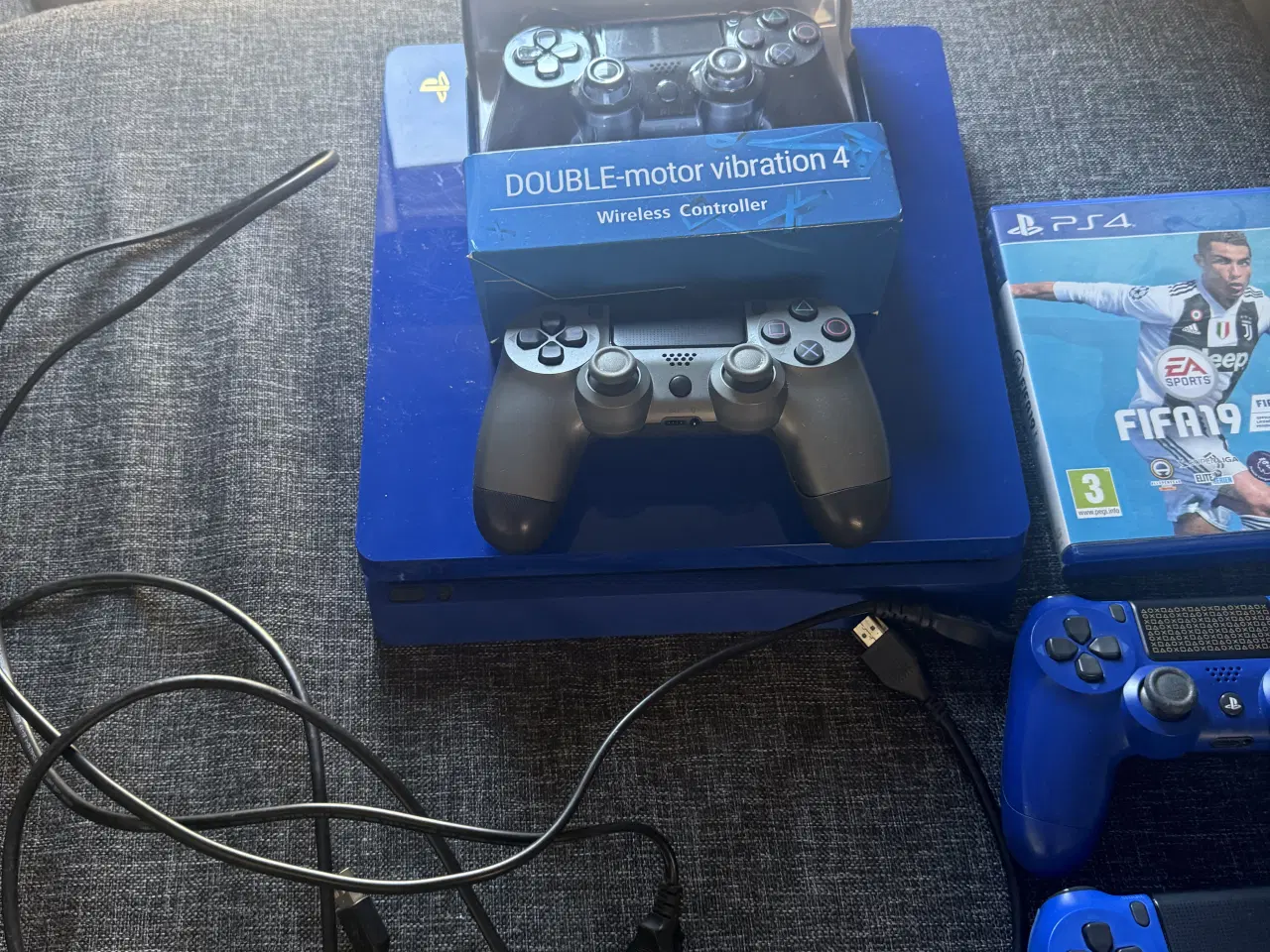 Billede 5 - Playstation 4 sælges 