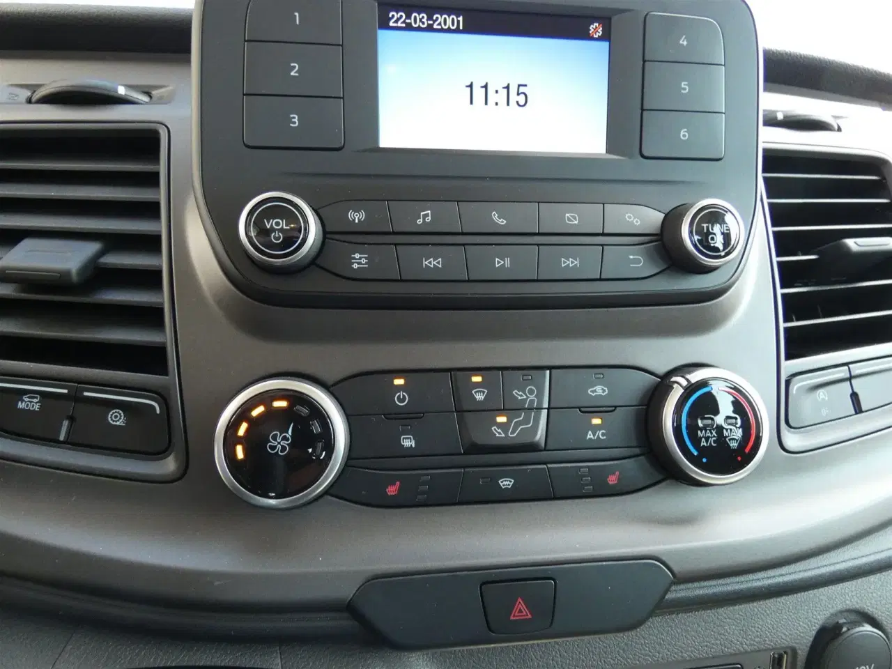 Billede 11 - Ford Transit 350 L3H1 2,0 TDCi Trend 130HK DobKab 6g