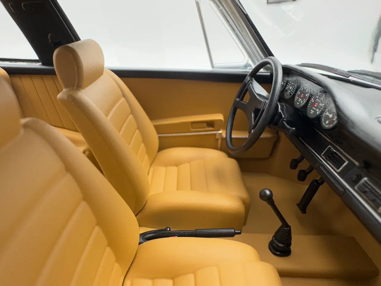 Billede 4 - 1969 Porsche 911 S Targa 1:18  