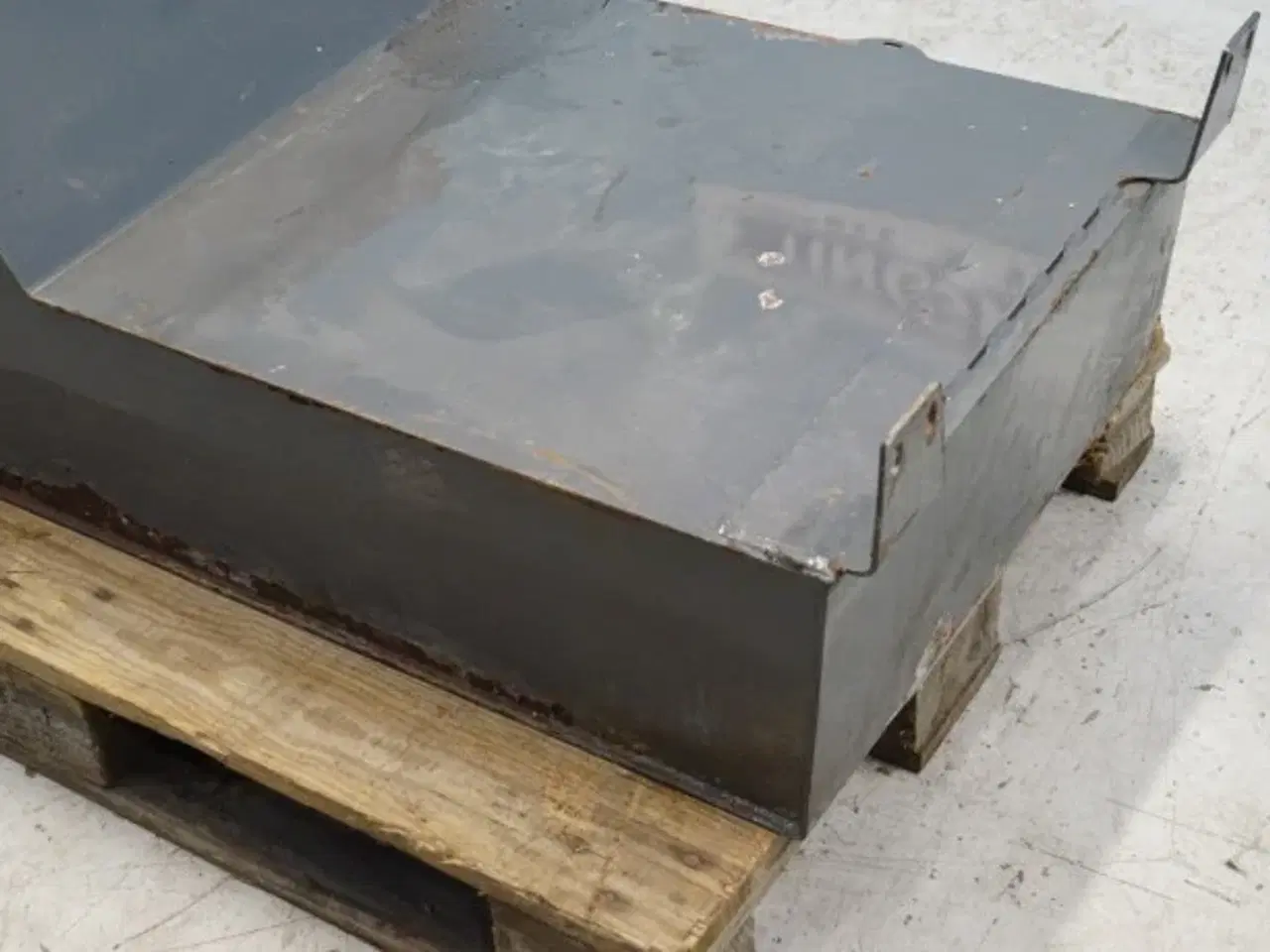 Billede 10 - Claas Targo K70 Dieseltank 3179562