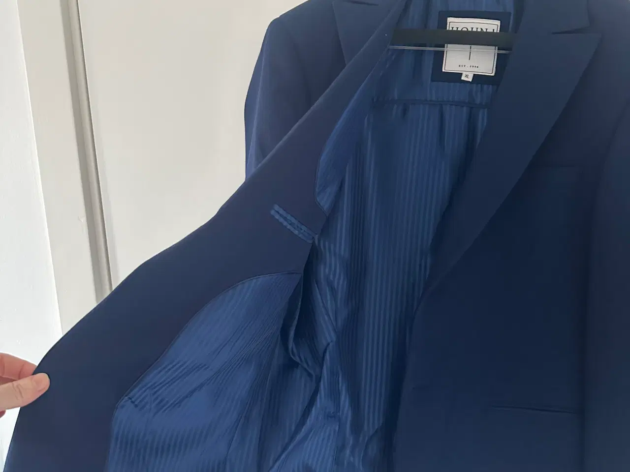 Billede 5 - Flot Hound blazer i mørkeblå - konfirmation