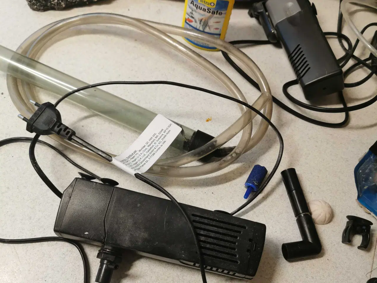 Billede 3 - Akvarium med tilbehør