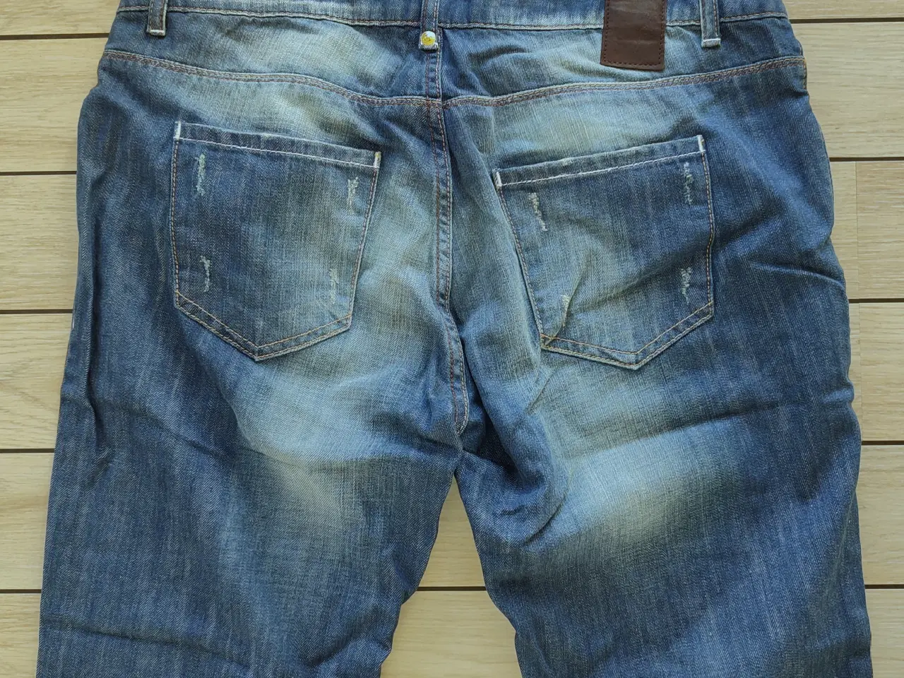 Billede 4 - Jeans, Hust, str. 34