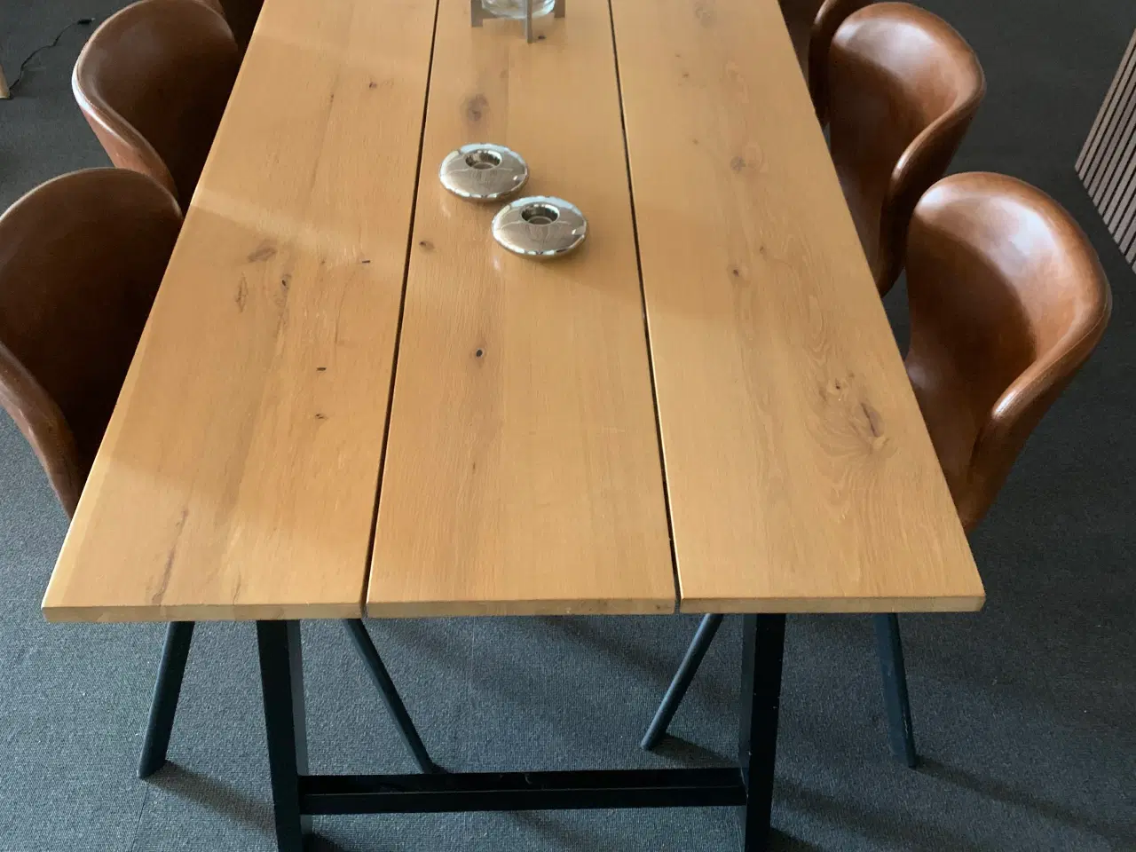 Billede 3 - Spisebord med 6 stole