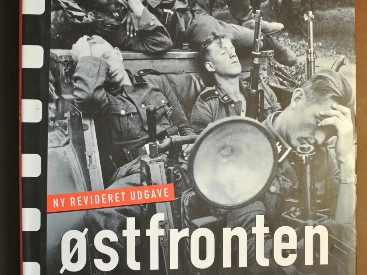 Billede 1 - østfronten - danskere i krig, af leif davidsen og 