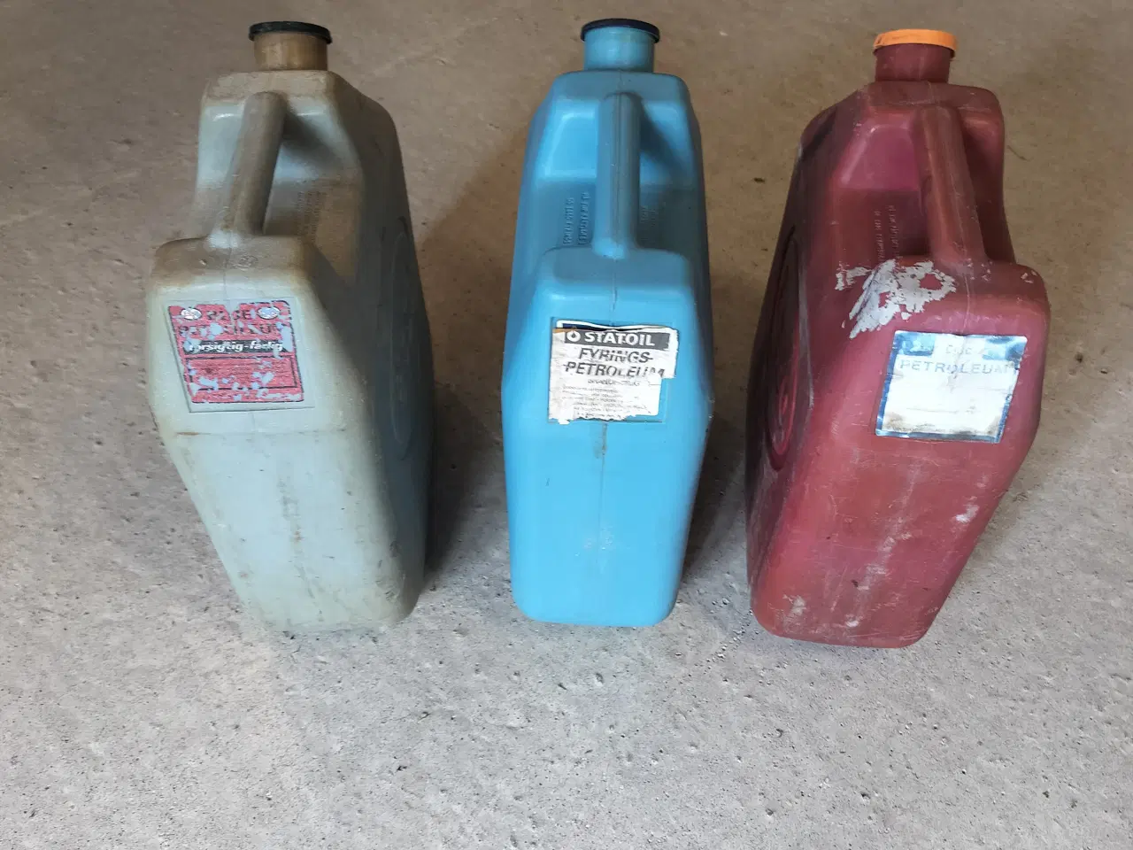 Billede 4 - ESSO Gamle Petroleums dunke