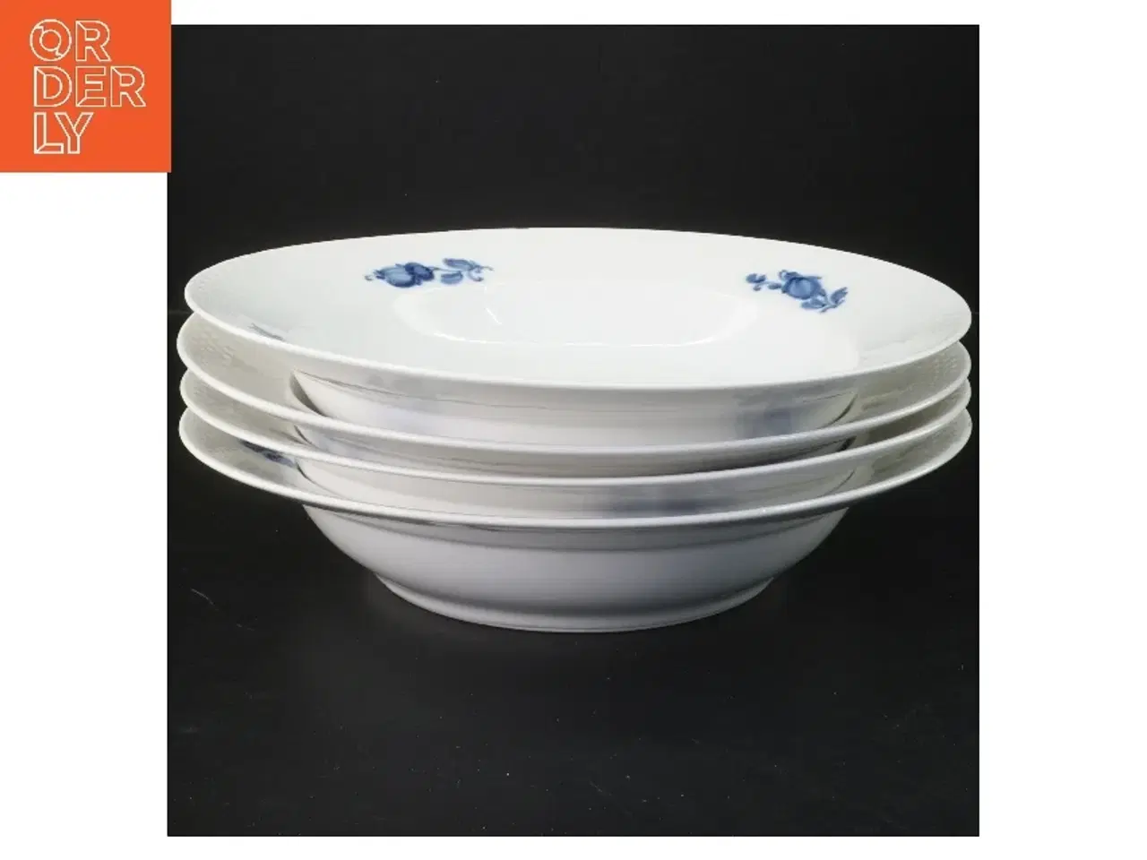 Billede 1 - Sæt med 4 blå-blomst dybe tallerkener fra Royal Copenhagen (str. Ø 25,5 cm, 4 styk cm)