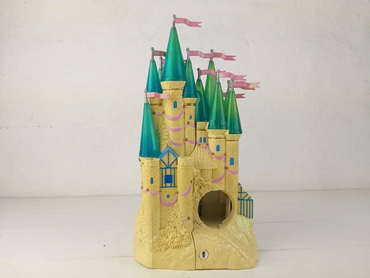 Billede 8 - Vintage 1996 Cinderella star castle