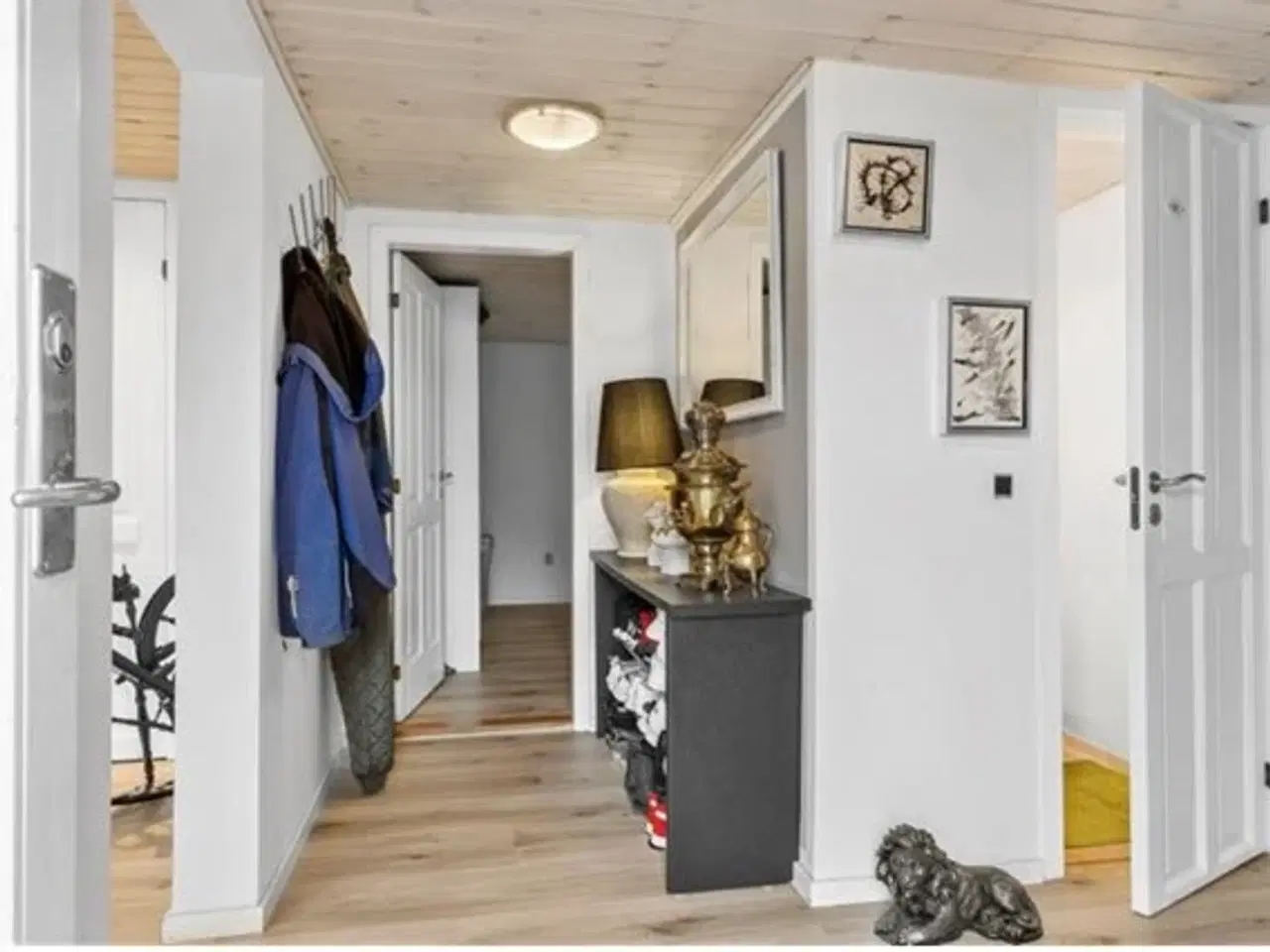Billede 16 - Fin villa lidt ude på landet.