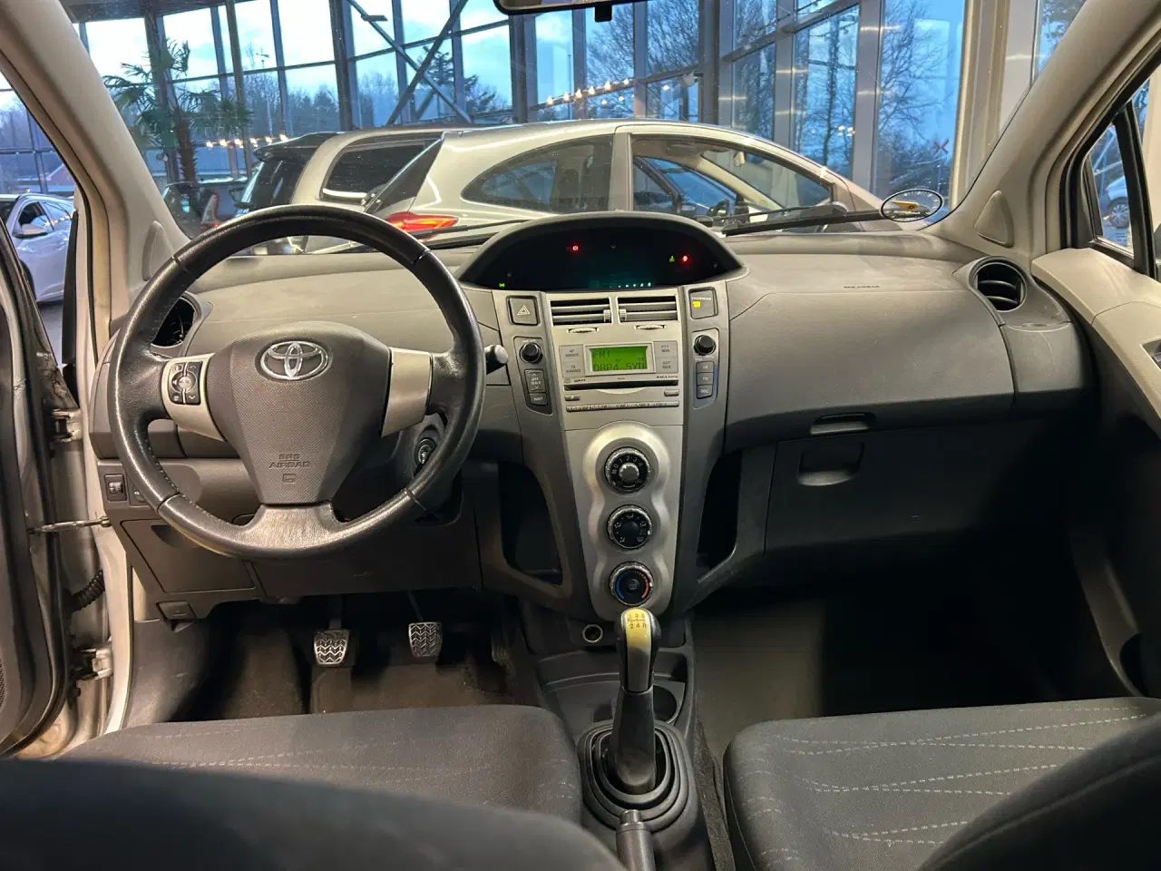 Billede 7 - Toyota Yaris 1,4 D-4D Linea Terra 90HK 5d