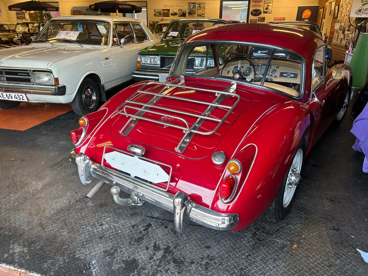 Billede 5 - MGA Coupe 1956 i flot stand nysynet