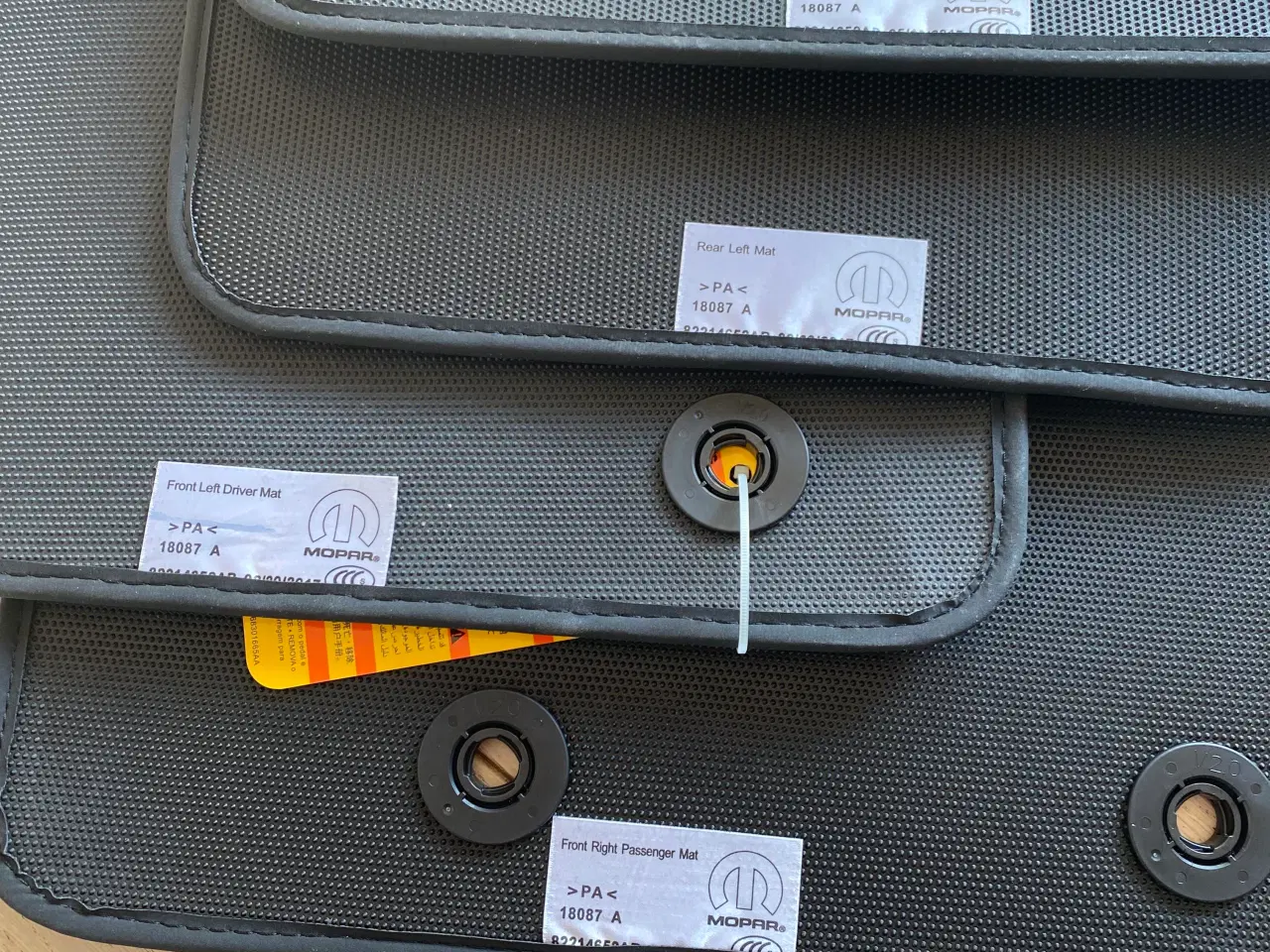 Billede 2 - Original Mopar måttesæt Jeep Compass