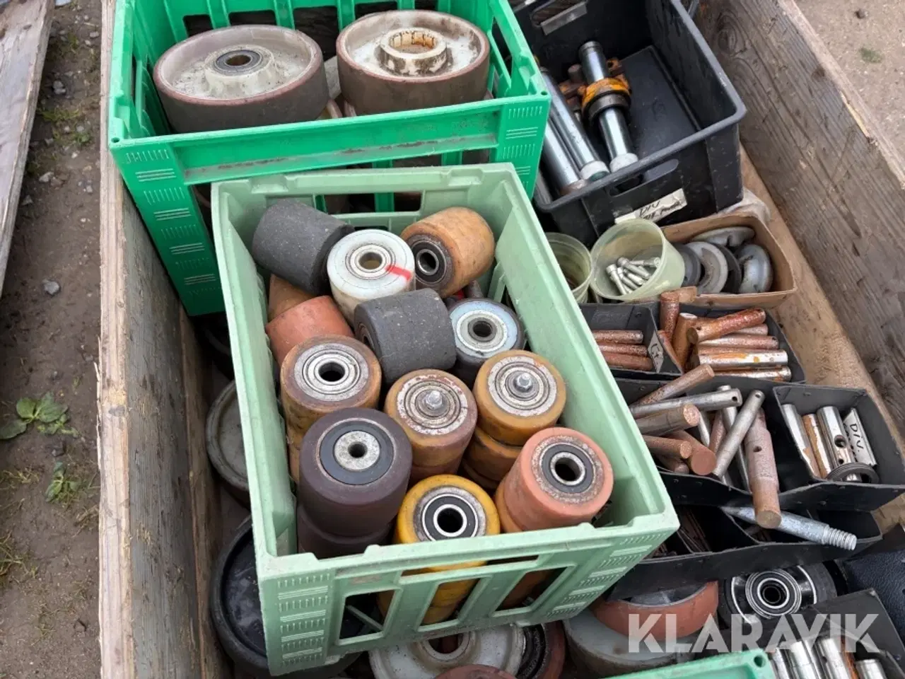 Billede 5 - Truck hjul med blandet tilbehør.