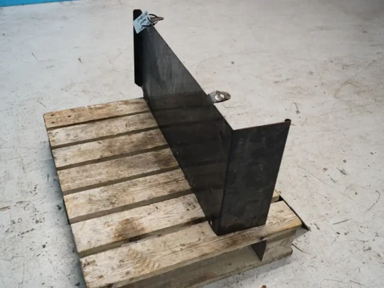 Billede 14 - Case 9230 Afskærmning 84518905