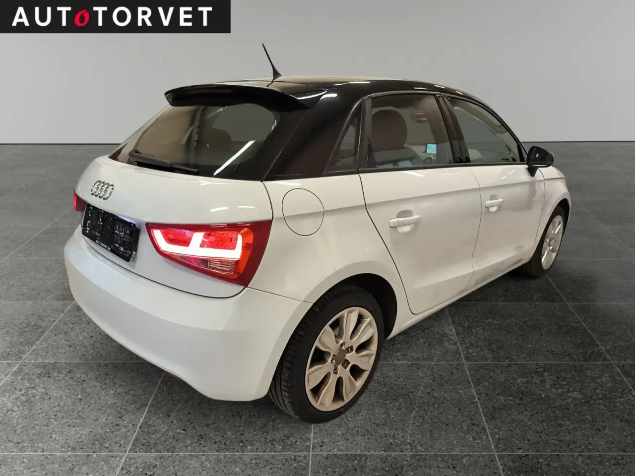Billede 3 - Audi A1 1,6 TDi 105 Attraction Sportback