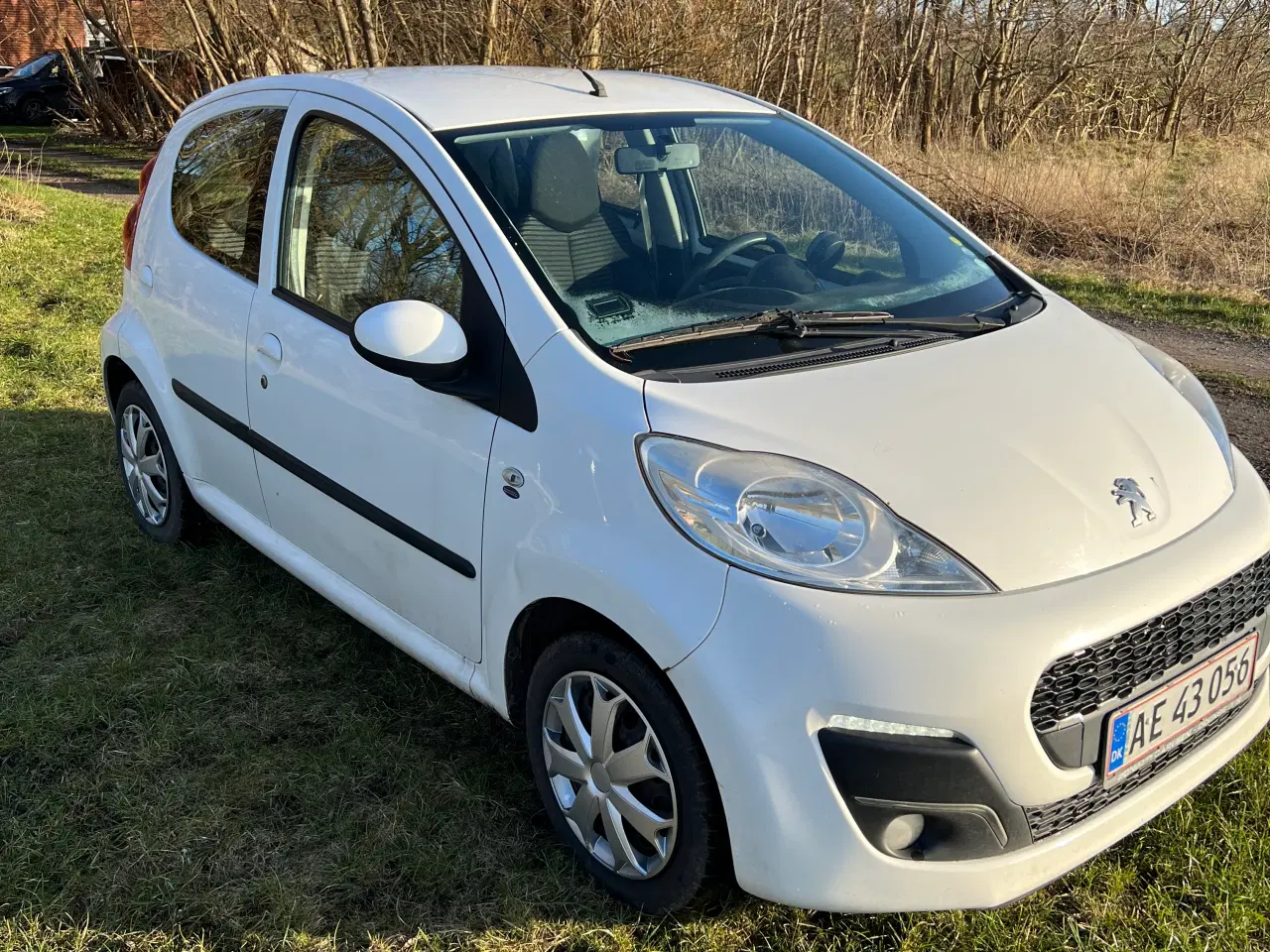 Billede 5 - Rigtig fin nysynet Peugeot 107