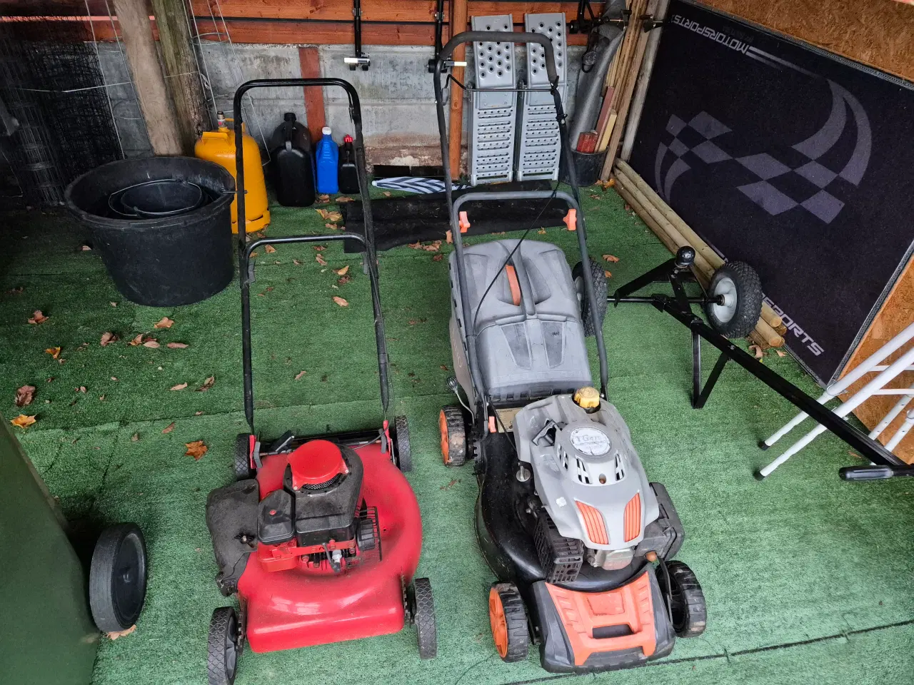 Billede 1 - Græsslåmaskine