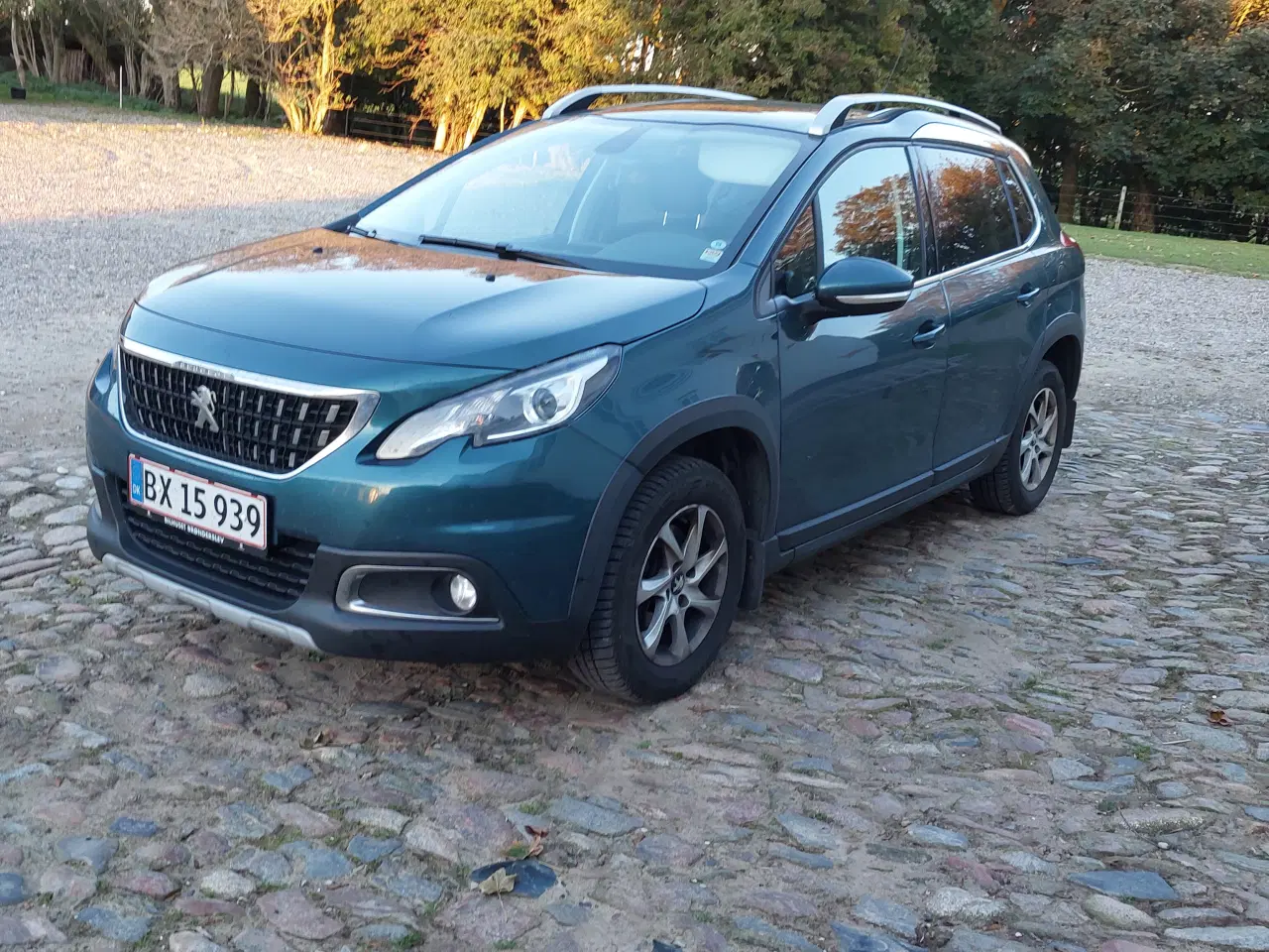 Billede 1 - Peugeot 2008 Disire sky crossover