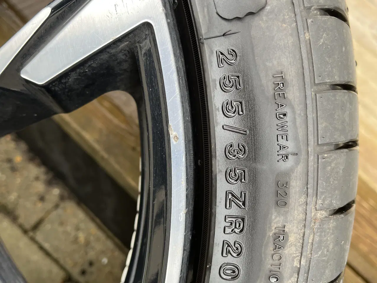 Billede 1 - 20” Sommerdæk på alufælge. 