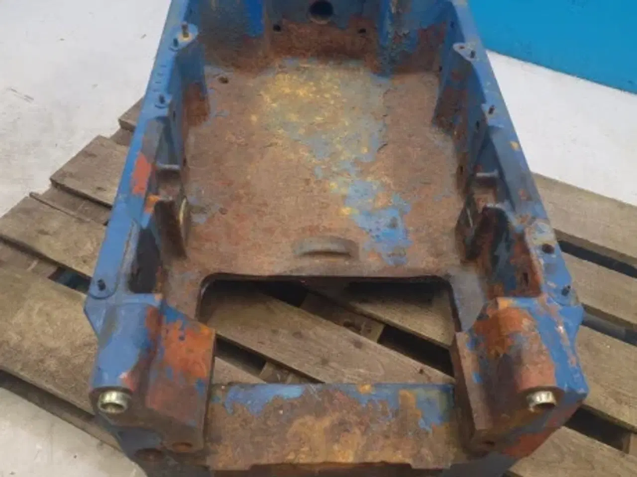 Billede 2 - Ford 6640 Bro Foraksel E9NN3A042FF