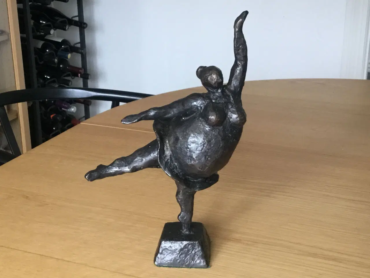 Billede 3 - Kvinde skulptur