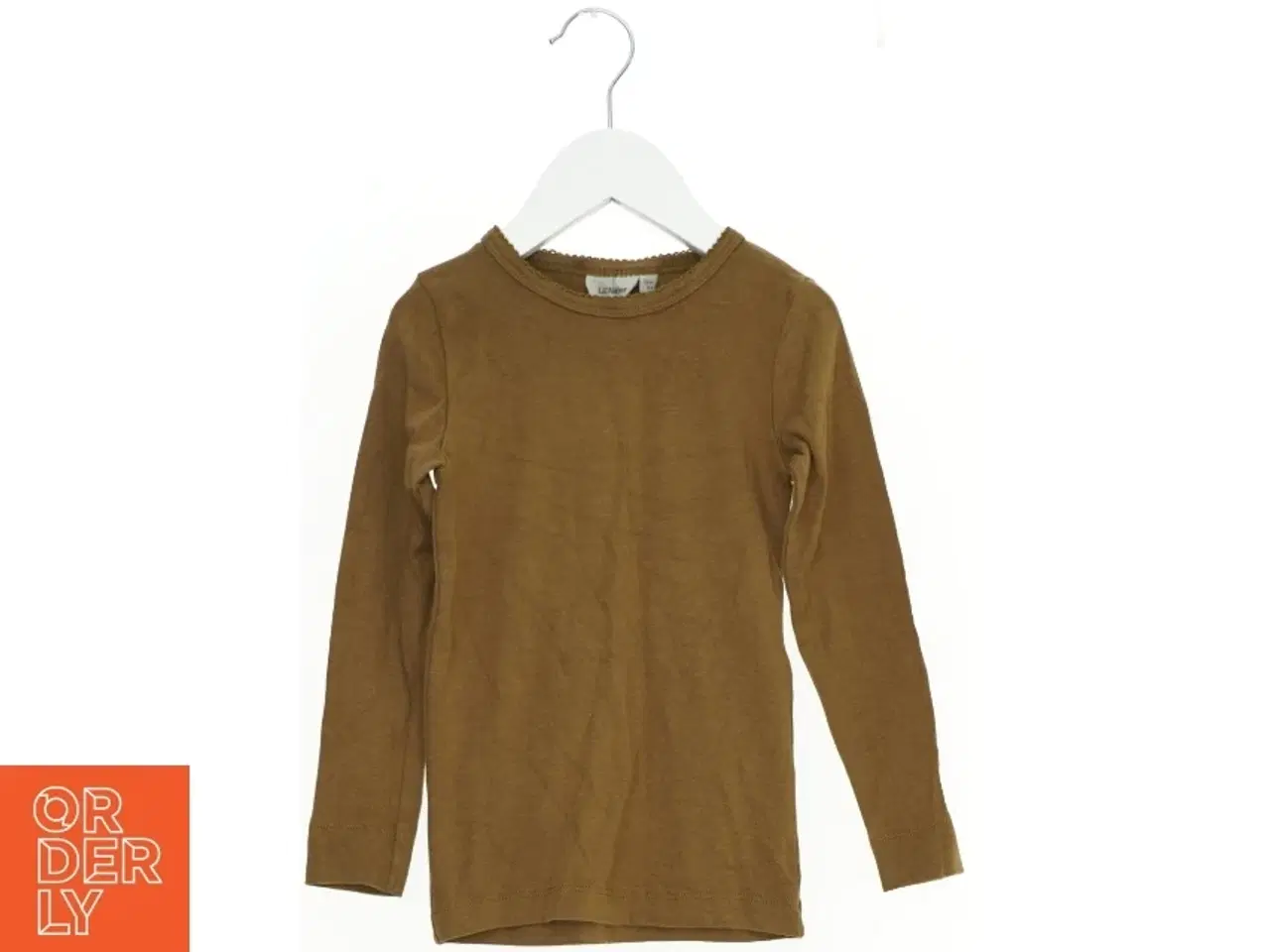 Billede 1 - Bluse fra Lil atelier (str. 104 cm)