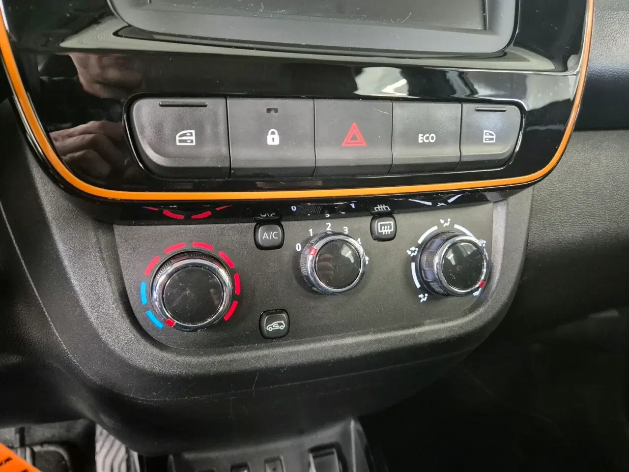 Billede 10 - Dacia Spring EL Comfort Plus 44HK 5d Aut.