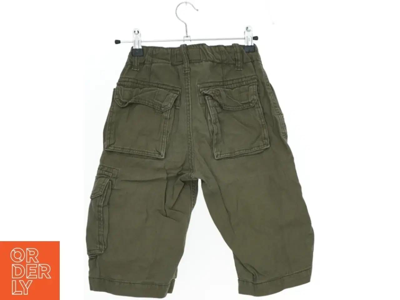 Billede 2 - Cargoshorts fra H&M (str. 134)