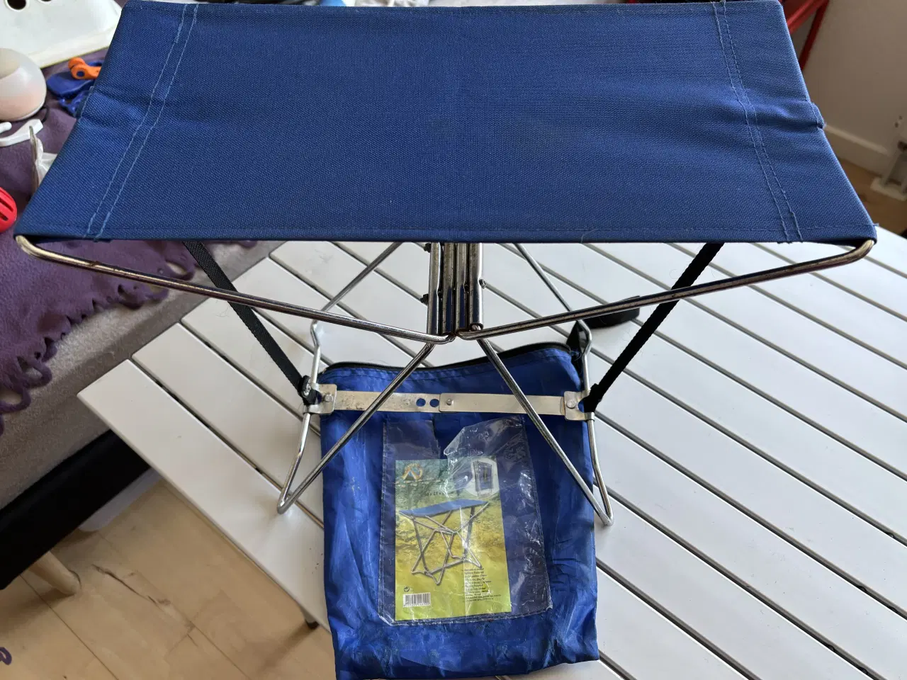 Billede 2 - Campingbord lameller/aluminium + lille skammel