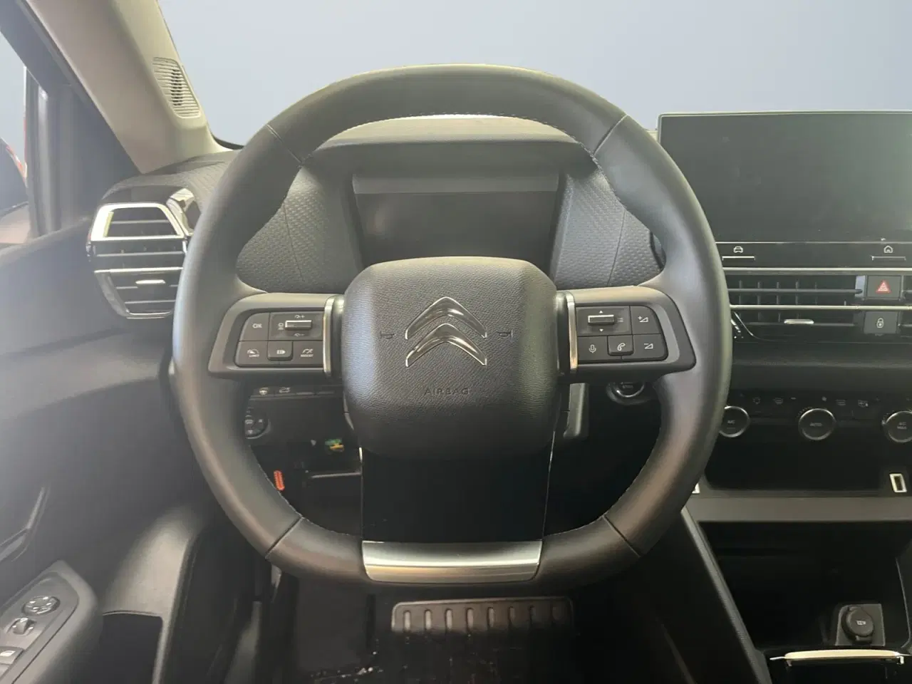 Billede 13 - Citroën ë-C4 X 50 Palais