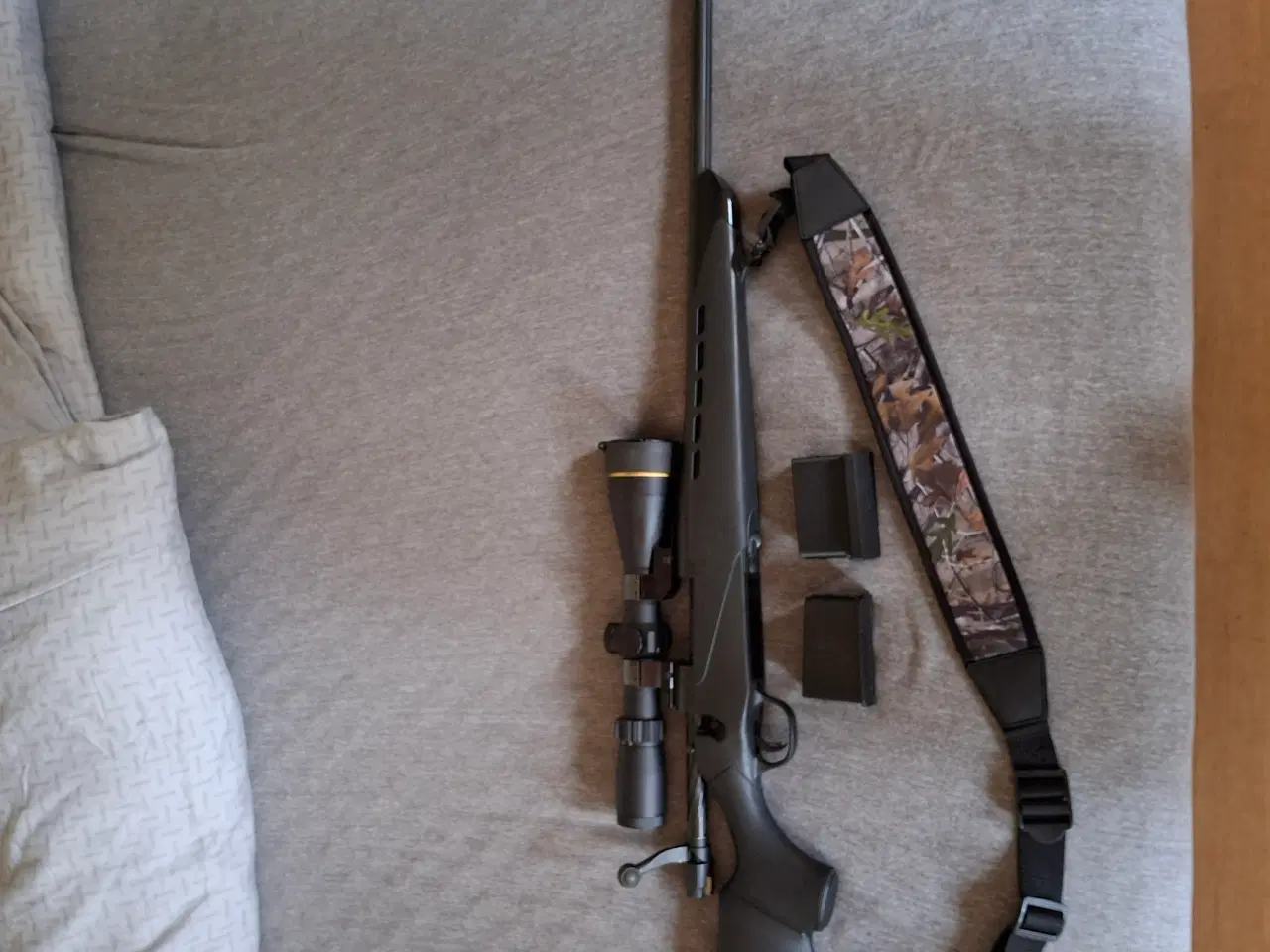 Billede 2 - Mossberg 4x4 308W med leupold 3x9x50 vx freedom 