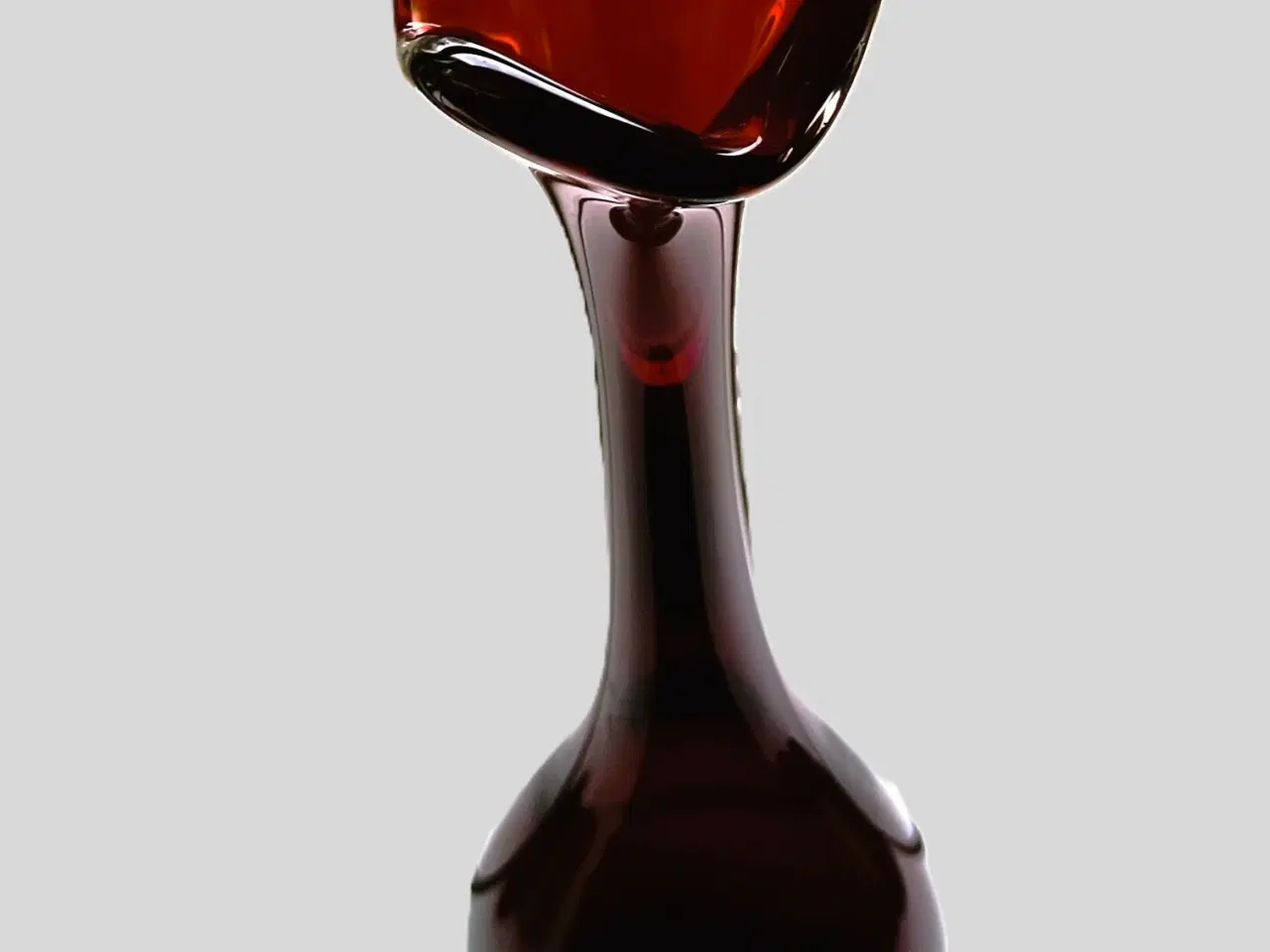 Billede 2 - Borne Augustsson C37 300 - rubinrød trompet vase