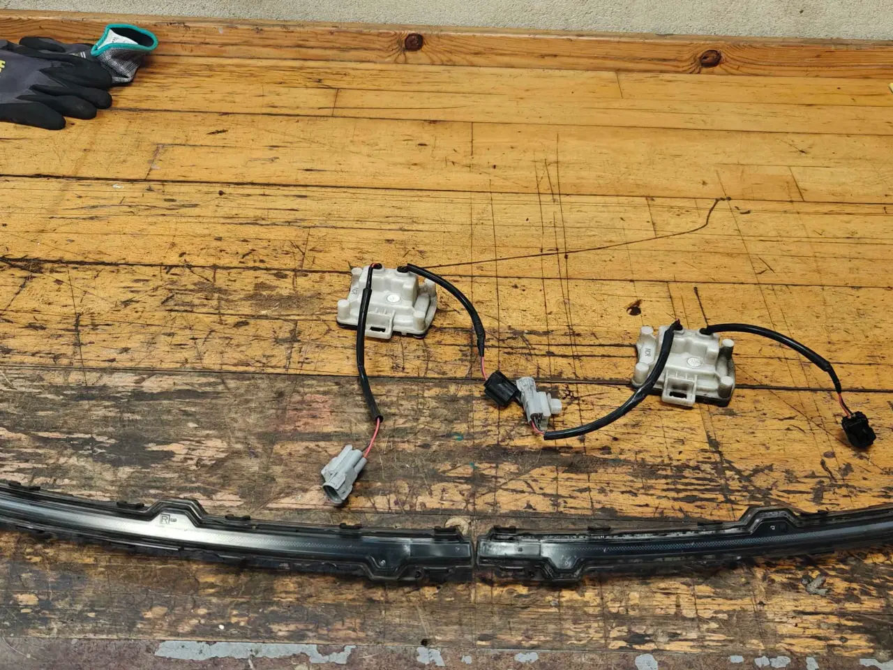 Billede 2 - Mazda6 2015-2017 signatur LEDlys under Chrome gril