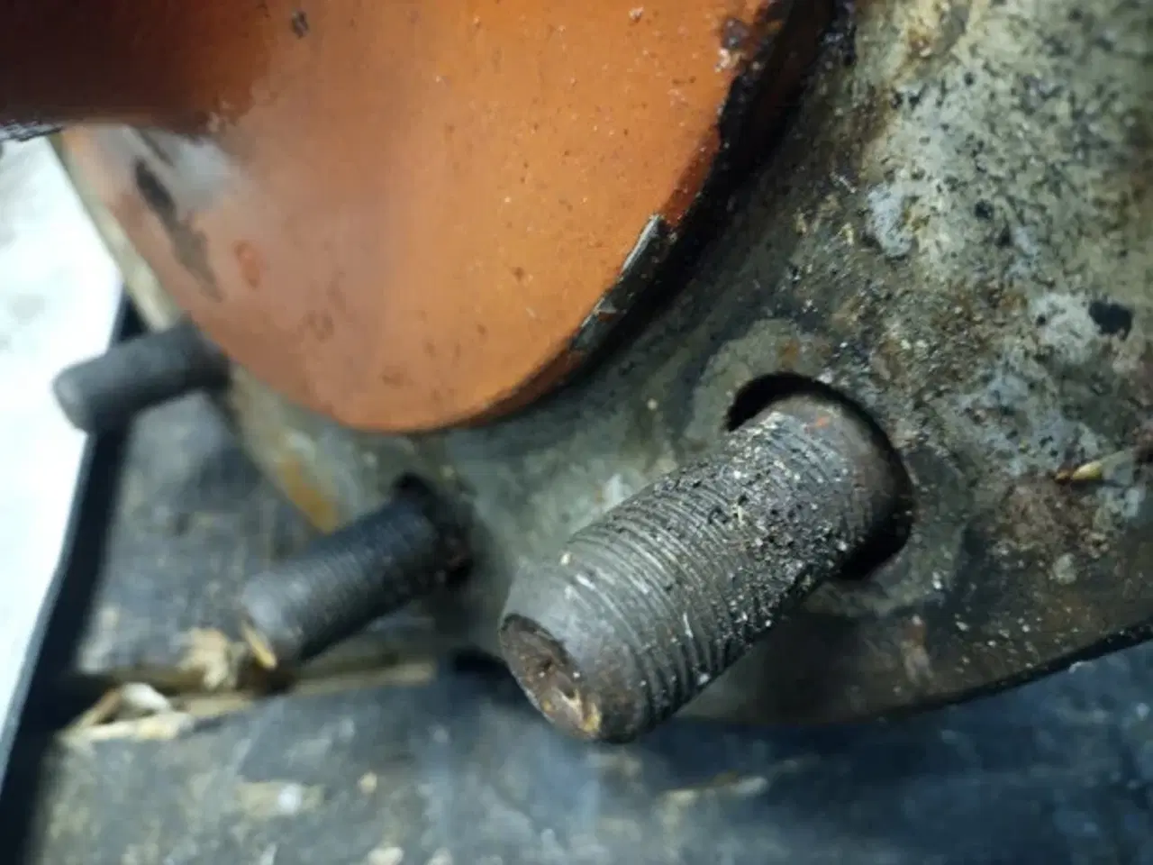 Billede 9 - Hesston 4900 Hjulnav 700112940