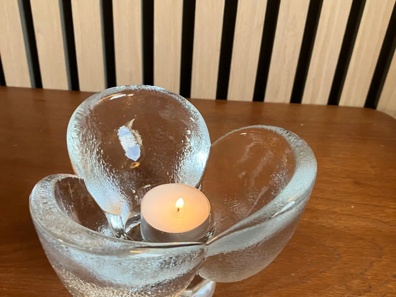 Billede 2 - Stor Kosta Boda tulipan stage