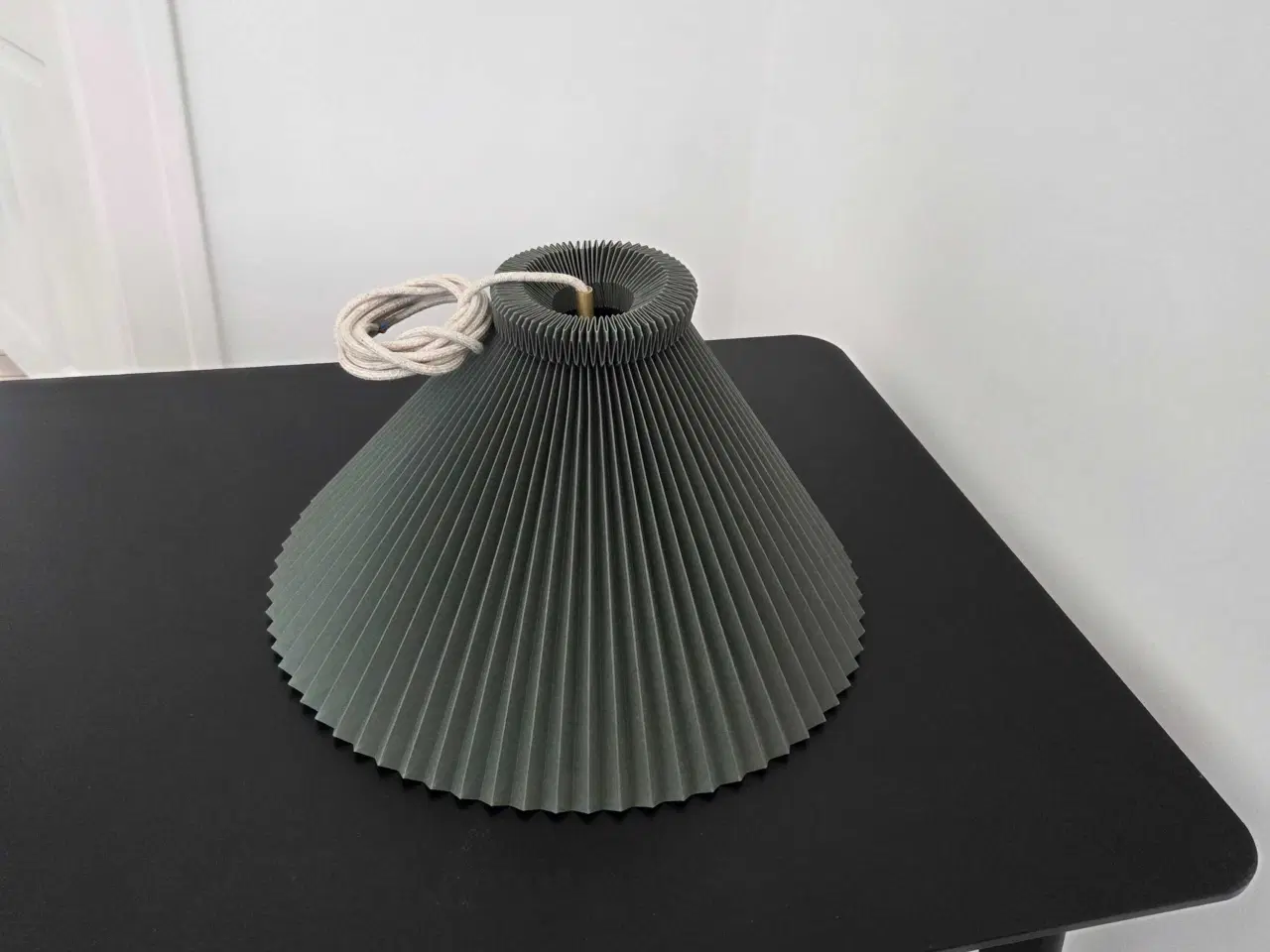 Billede 1 - Le klint lampe, oliven/army grøn