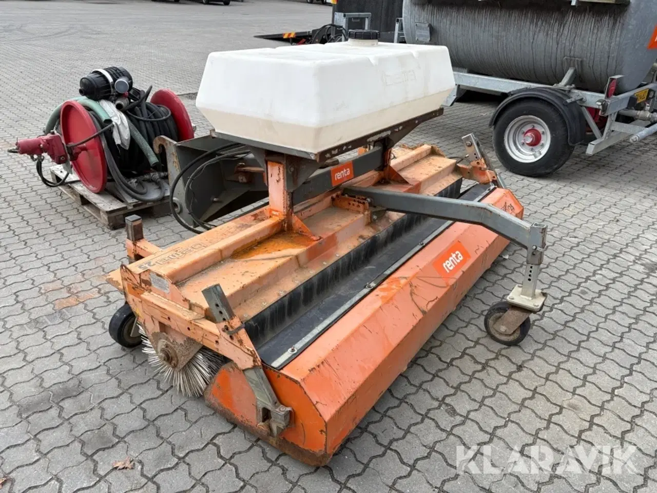 Billede 2 - Kost Bema 25 med opsamler og tank