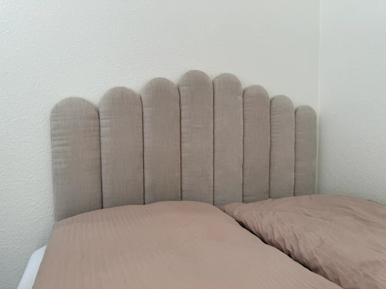 Billede 2 - Sengegavl 140 cm
