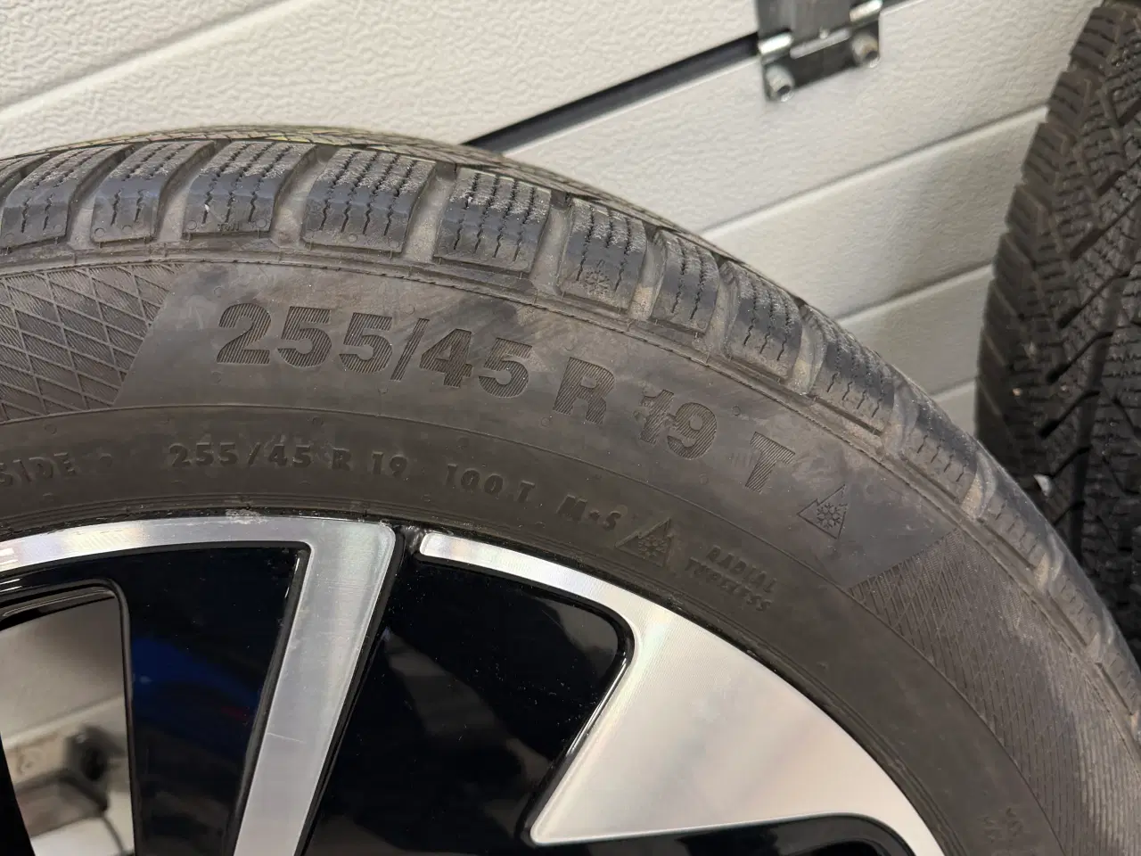 Billede 9 - Originale vinterhjul ID.7 - Næsten nye