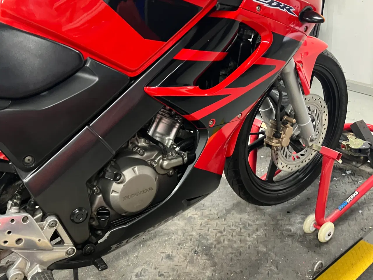 Billede 3 - HONDA CBR125 R