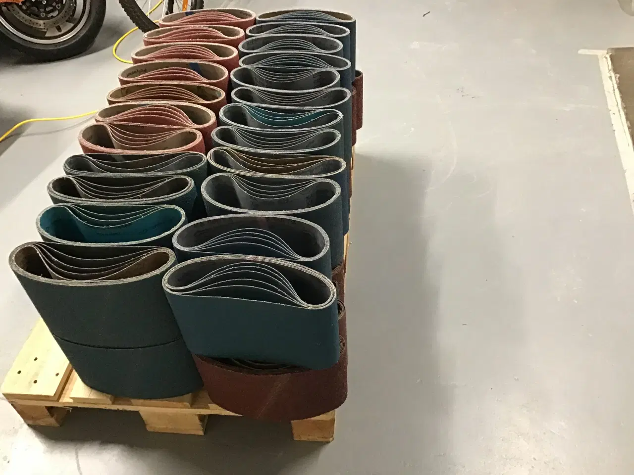 Billede 3 - Slibebånd til gulvsliber 200+750 390 stk