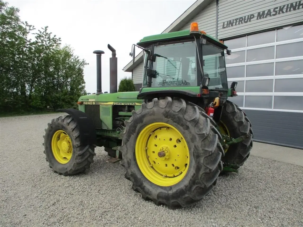 Billede 14 - John Deere 4240S En rigtig Amerikaner med den store 7.6L motor