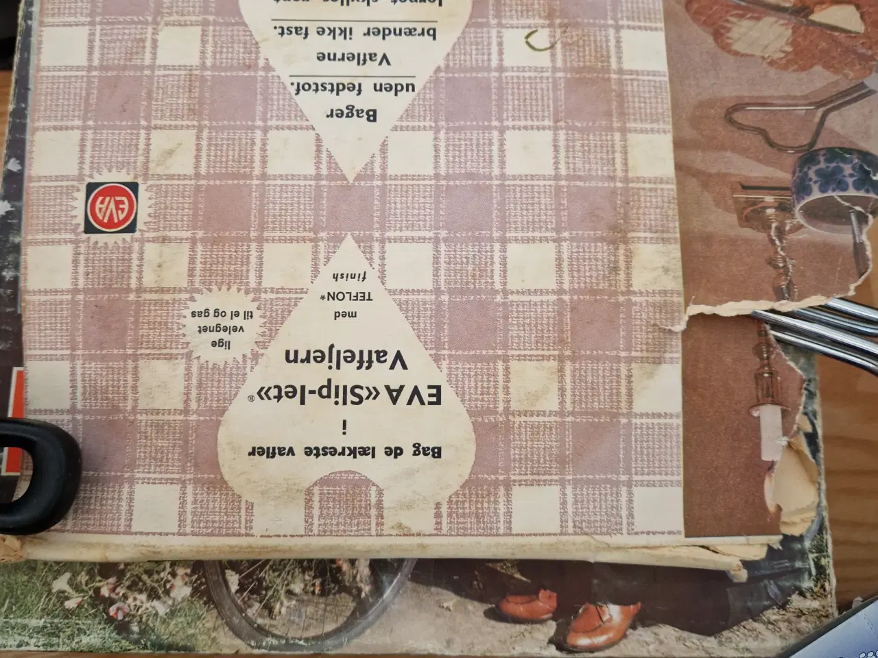 Billede 1 - Retro vaffeljern og elektrisk æbleskive pande