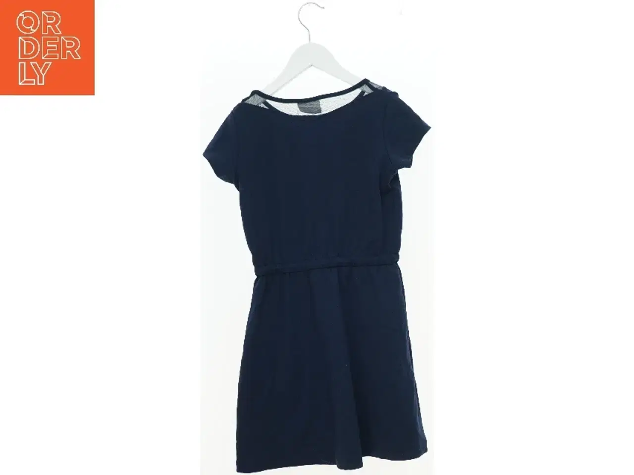 Billede 2 - Kjole (str. 140 cm)