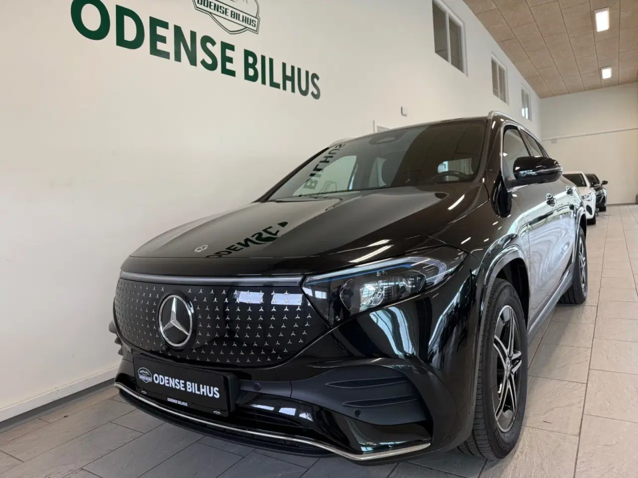 Billede 1 - Mercedes EQA250+  AMG Line